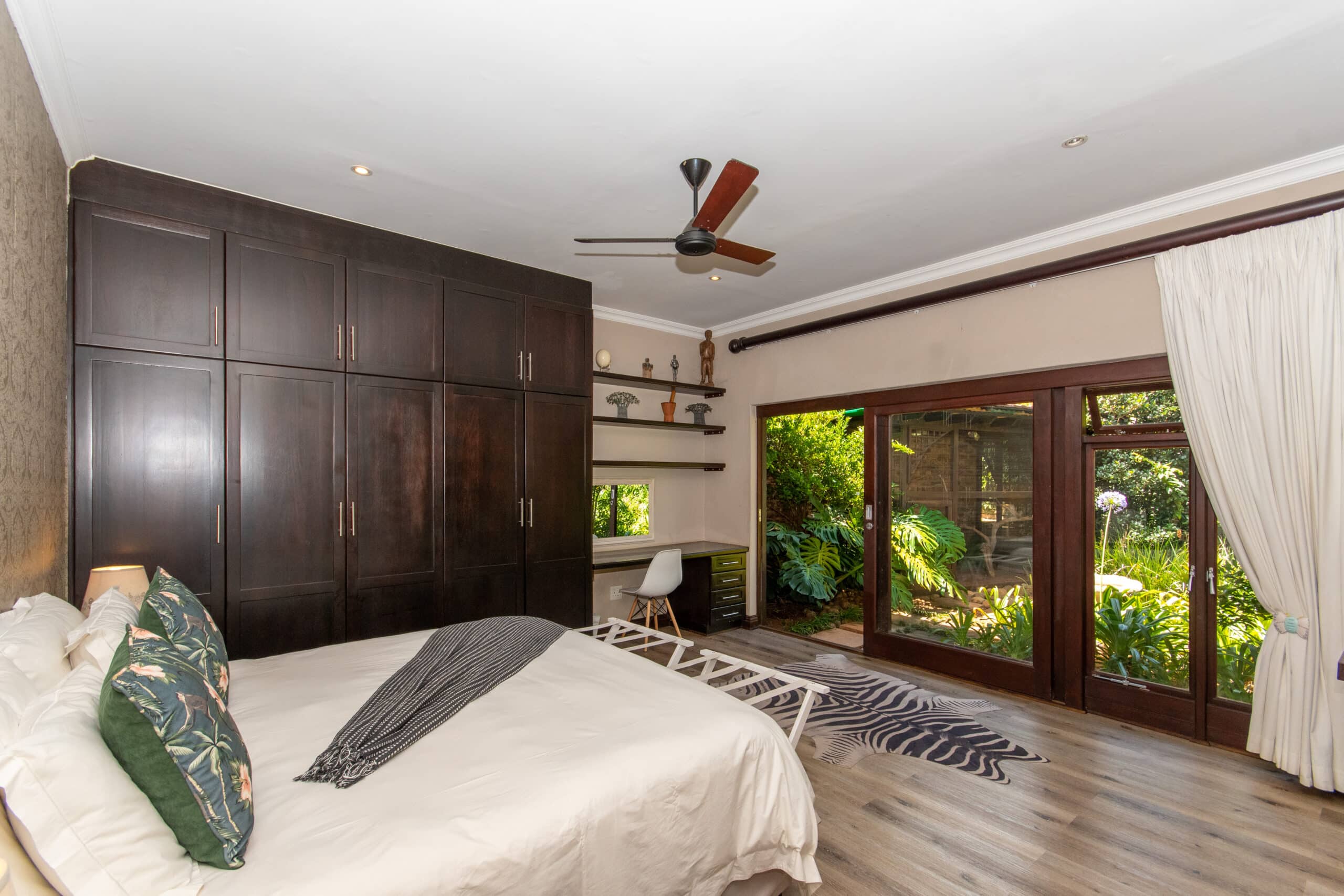 Bed 2 (2)